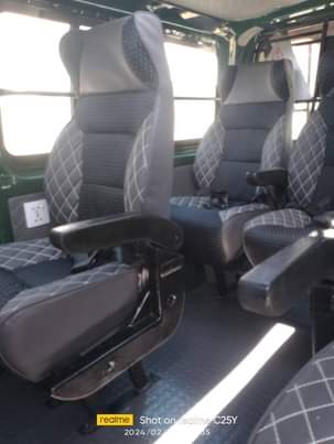 A picture of Sprinter maxides seats