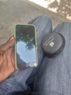 A picture of Nina Fanya top up pamoja na iphone six plain