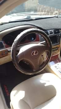 A picture of Lexus Es300 Tokunbo grade Partially first body Untampered engine and