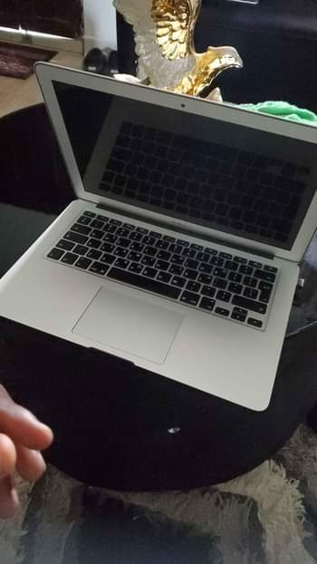 A picture of Macbook air 2017