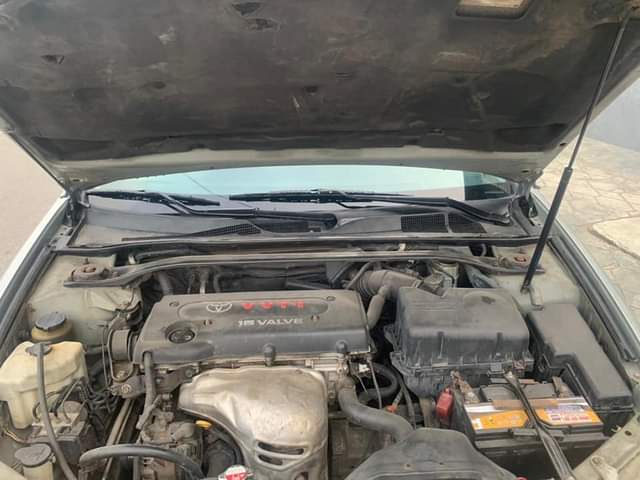 A picture of Few months registered Toyota Camry 2006 model pure first body