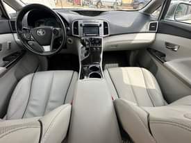 A picture of GOOD DEAL Extremely clean 2014 15 Toyota Venza Foreign Used