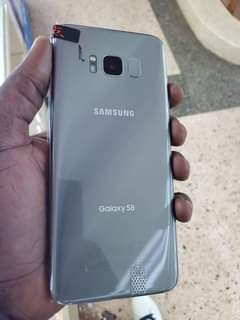 A picture of Samsung galaxy S8