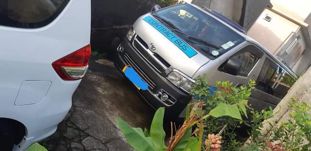 used toyota hiace