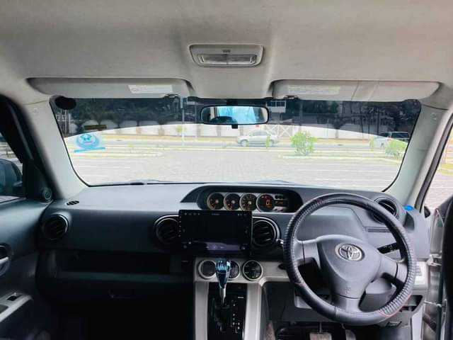 A picture of 2008 Toyota Rumio