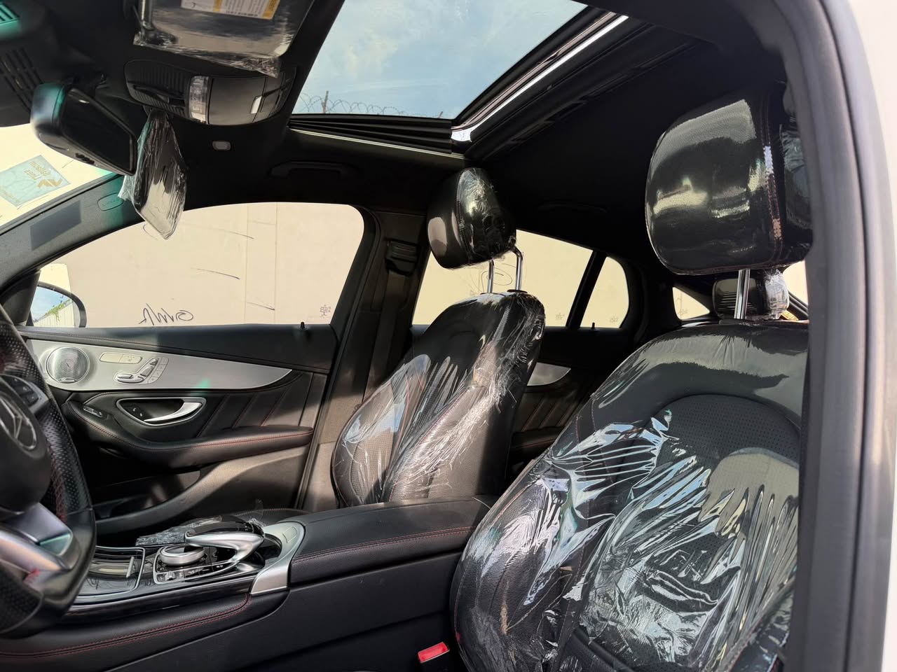 A picture of BENZ