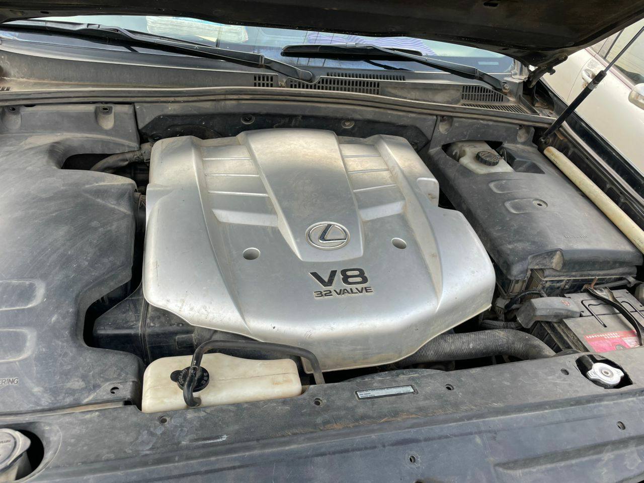 A picture of Lexus GX470 2004 model Every thing is working well