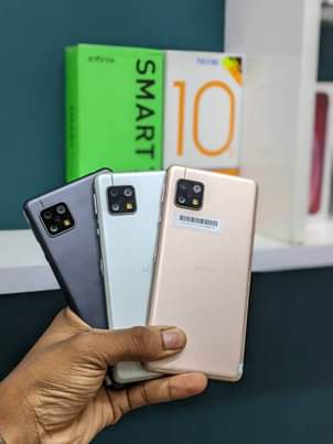 A picture of AQUOS SENSE5 5G