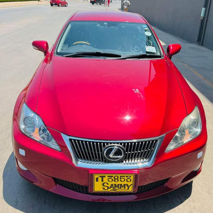 lexus