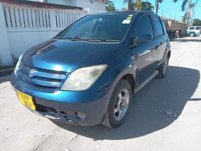 A picture of Toyota IST