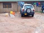 A picture of Rav4 4sale call me on 256751331103 or what app is
