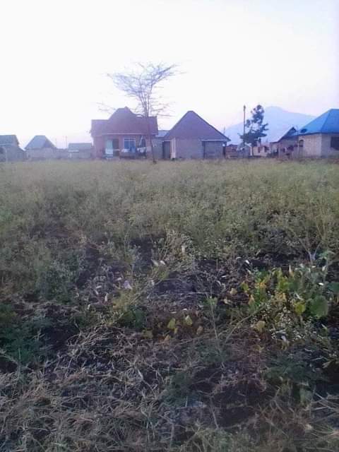 A picture of Kiwanja kimebaki kimoja changamkia fursa mapambazuko kabra ujafika mwisho wa