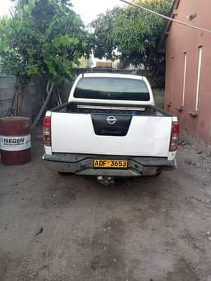 used nissan navara