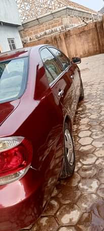 A picture of Camry 2 4 09135957119