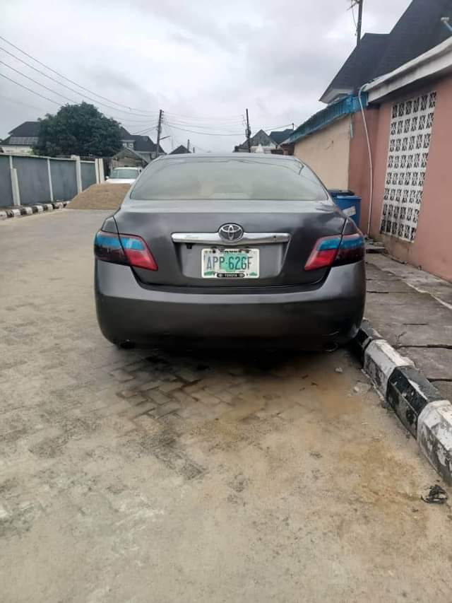 A picture of 9ja used Toyota Camry 2004 model Money needed urgently Everything