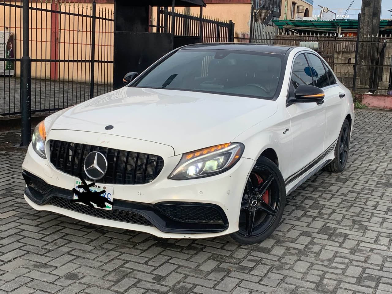 A picture of MB C300 upgrade C43 looks 2016