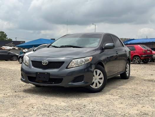 A picture of A super clean Nigeria used toyota Corolla LE 2009 model