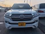 A picture of Landcruiser V8 for sale