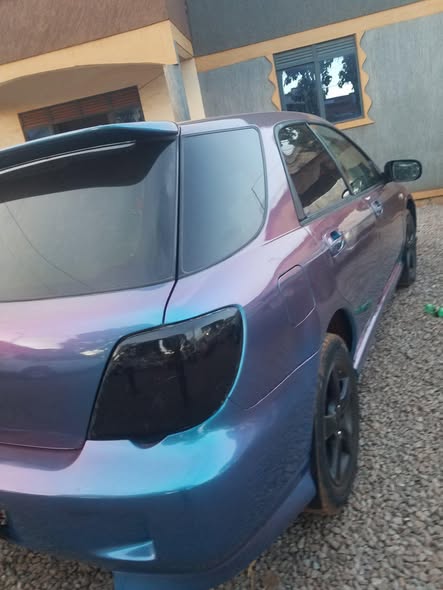 A picture of 2004 Subaru impreza
