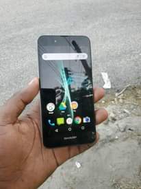 A picture of ShARP AQOUS SH MO4