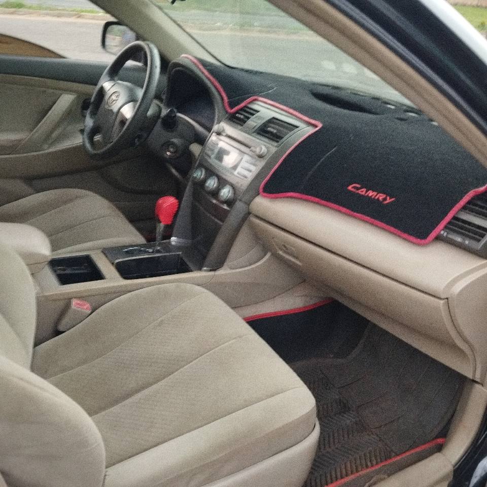 A picture of Toyota Camry 08 4plugs Good engine Good gear selection very