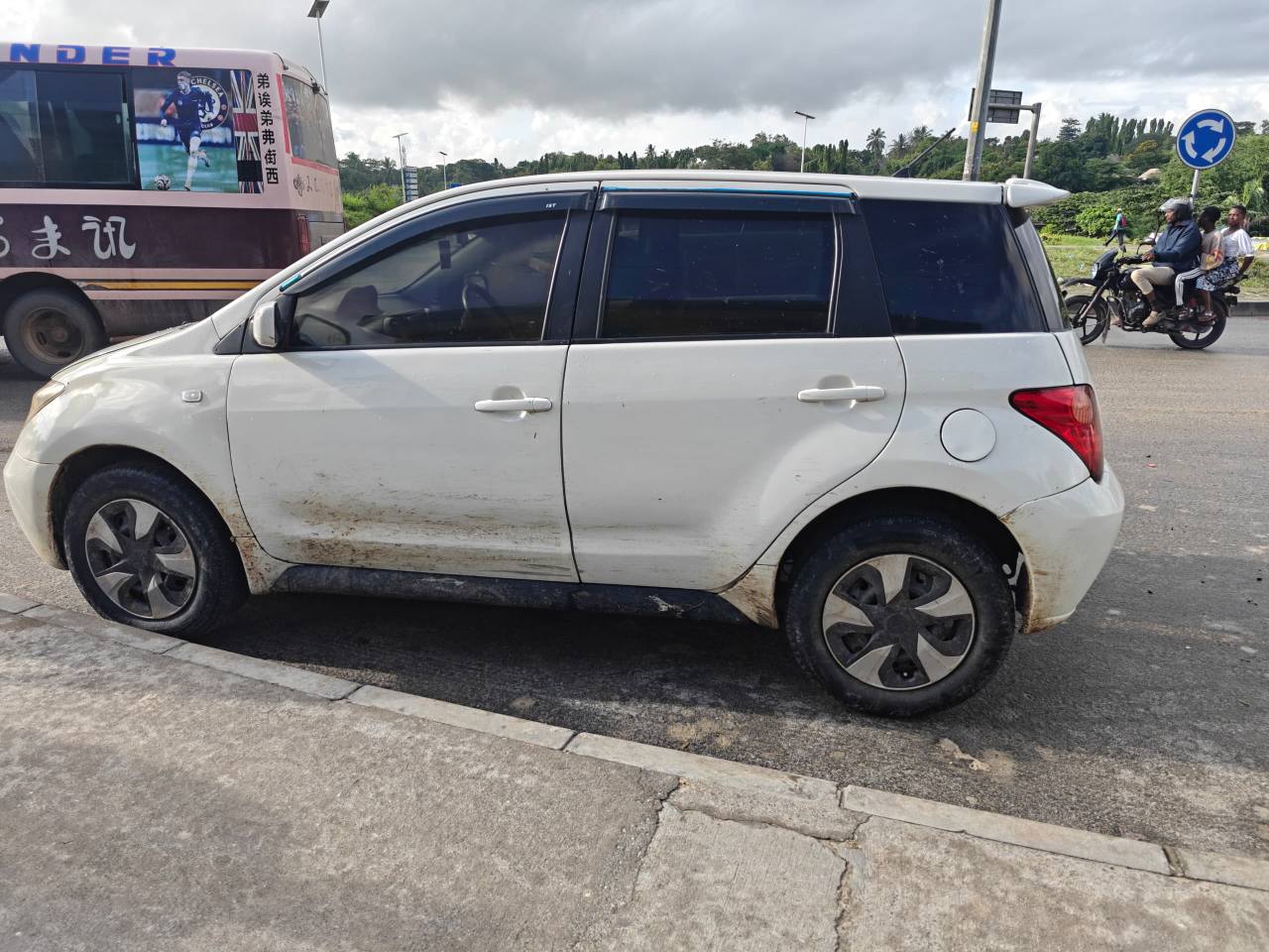 A picture of Toyota IST