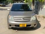 A picture of TOYOTA IST
