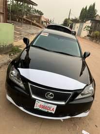 A picture of Lexus IS250
