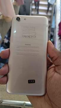 A picture of OPPO A83 for sale