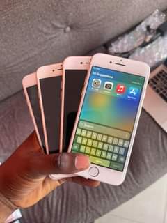 A picture of Iphone 8g