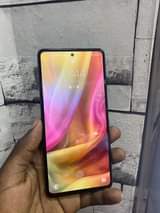 A picture of Galaxy Samsung A72 128gbs 8gb ram