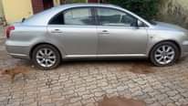 A picture of Toyota Avensis ik