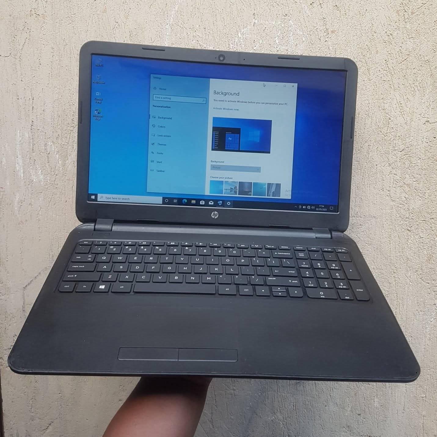 A picture of Hp laptop