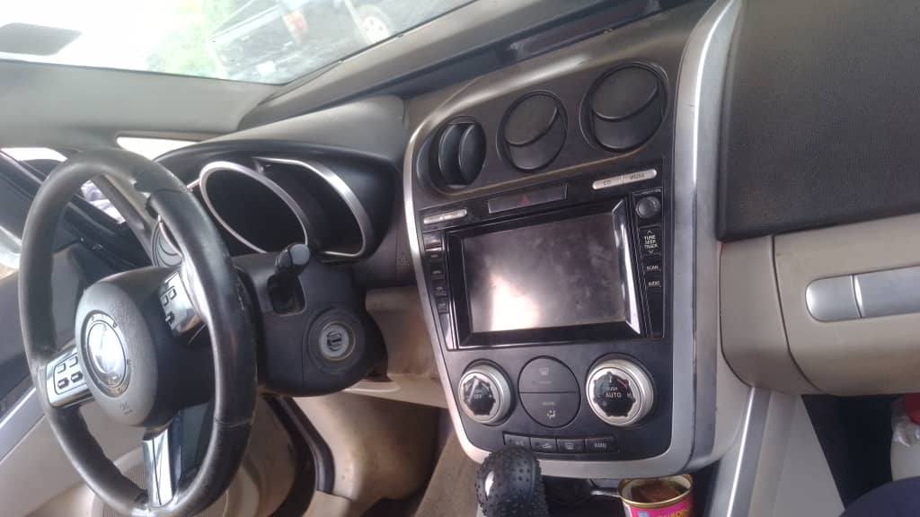 A picture of Mazda Cx9 2009 Engine Gear is Good car need Rewire