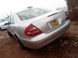 A picture of Mercedes Benz E240 2005