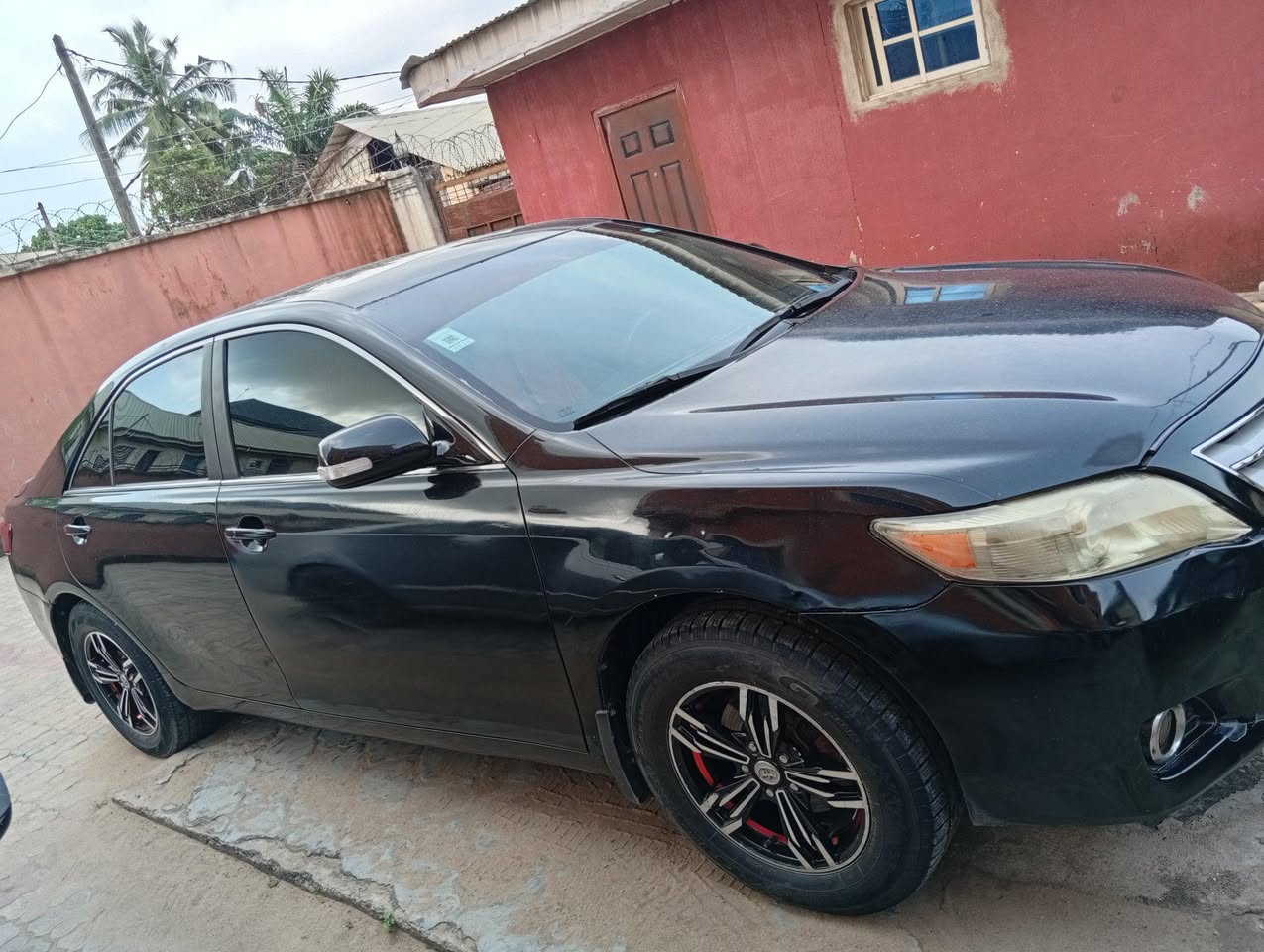 A picture of 2011 Toyota camry