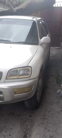A picture of RAV4 OLD ZIPO 2 BEI MIL 9.5 TUU