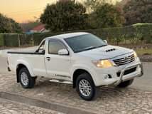 used toyota hilux