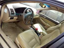 A picture of Honda EOD 2005 Leather interior 4plug Sound engine Gear working