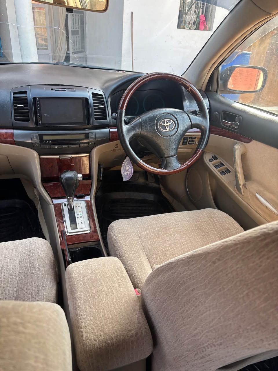 A picture of Toyota premio