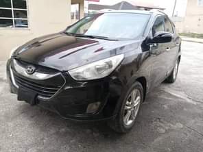 A picture of Price Review Car Model Brand Hyundai IX35 2013 Engine 4Cycl