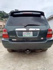 A picture of Up for grab Toyota Highlander First body Ac chilling Engine