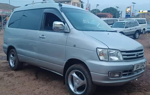 A picture of TOYOTA NOAH SUPER UAM IN PERFECT CONDITION PRICE 13M NEGOTIABLE