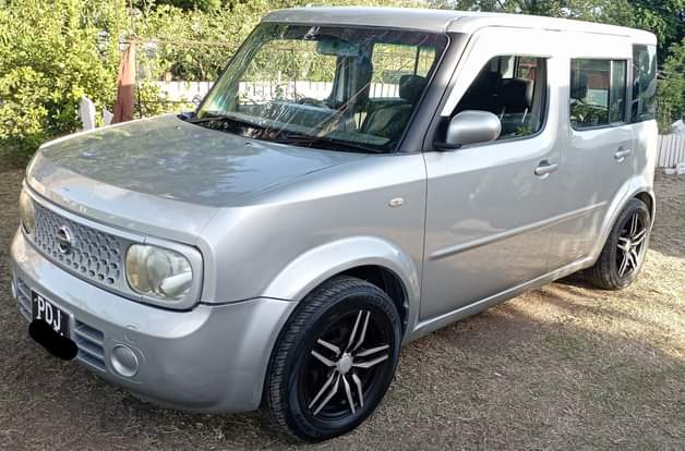 nissan cube