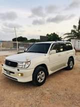 A picture of LANDCRUISER V8