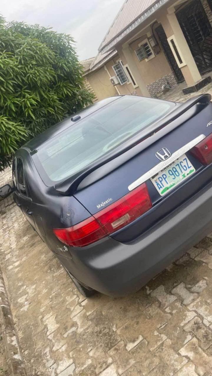 A picture of Honda accord 2005 v6