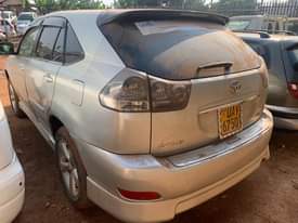 A picture of Hello it s harrier kawundo uay 17m