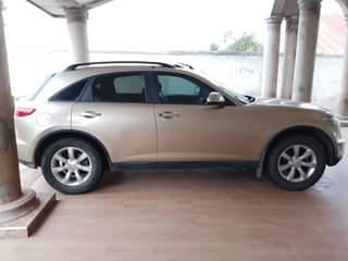 A picture of Neatly used infinity FX35 2003 for sale