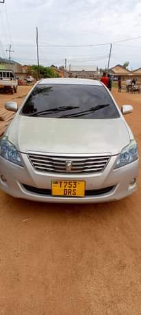 A picture of Toyota primio