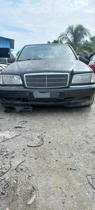 Ford P.